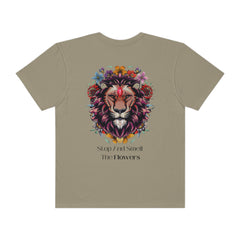 Stop And Smell The Flowers - Lion - Unisex Streetwear Tee